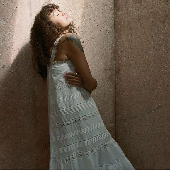 Doen Symphony Dress - Picture 3 of 12